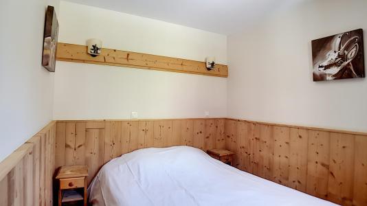 Location au ski Appartement 3 pièces 6 personnes (5) - Résidence les Cristaux - Les Menuires - Chambre