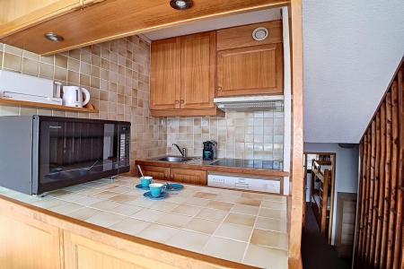 Rent in ski resort 2 room duplex apartment 5 people (303) - Résidence les Evons - Les Menuires - Kitchen