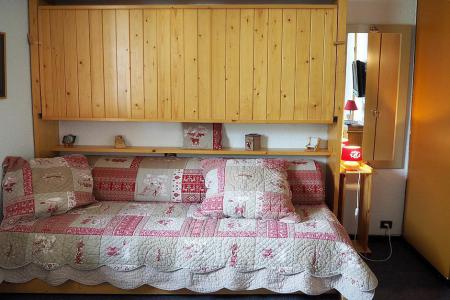 Rent in ski resort Studio 2 people (317) - Résidence les Soldanelles B - Les Menuires - Living room