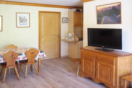 Rent in ski resort 3 room apartment 6 people (504) - Résidence les Valmonts - Les Menuires - Living room