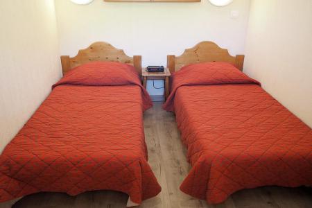 Skiverleih 3-Zimmer-Appartment für 6 Personen (504) - Résidence les Valmonts - Les Menuires - Schlafzimmer