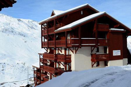 Vacances en montagne Résidence les Valmonts - Les Menuires - Extérieur hiver