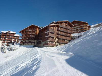 Rent in ski resort Résidence les Valmonts - Les Menuires - Winter outside