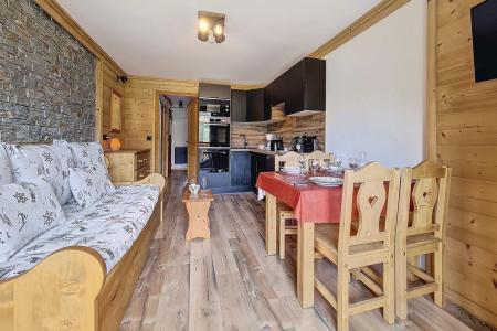 Wynajem na narty Apartament 2 pokojowy 4 osób (1216) - Résidence les Valmonts - Les Menuires - Pokój gościnny