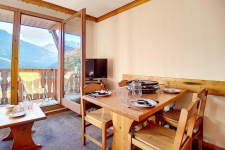 Ski verhuur Appartement 2 kamers 4 personen (710) - Résidence les Valmonts - Les Menuires - Woonkamer