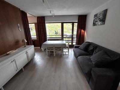 Alquiler al esquí Apartamento 2 piezas para 5 personas (54) - Résidence Oisans - Les Menuires - Estancia