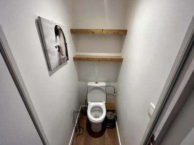 Ski verhuur Studio cabine 4 personen (22) - Résidence Oisans - Les Menuires - WC