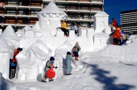 Vacances en montagne Sowell Résidences Pierre Blanche - Les Menuires - Extérieur hiver
