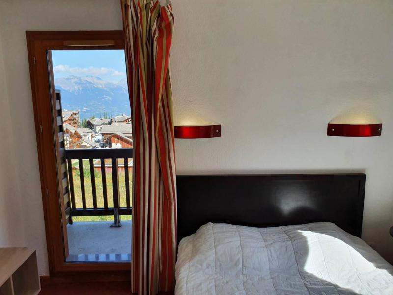 Rent in ski resort 3 room duplex apartment 6 people (1051) - Chalet la Combe d'Or - Les Orres