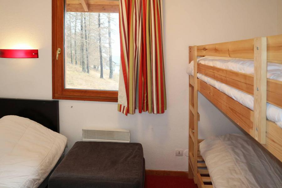 Location au ski Chalet mitoyen 5 pièces 10 personnes - Chalet la Combe d'Or - Les Orres - Cabine