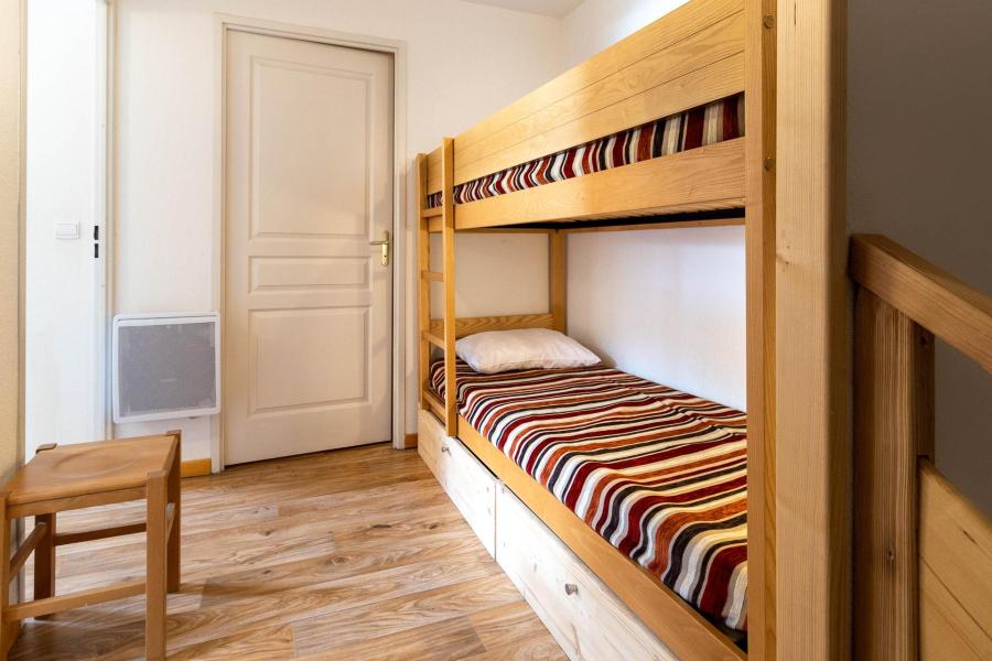 Ski verhuur Appartement duplex 3 kamers 8 personen (302) - Chalets de Bois Méan A - Les Orres - Kamer