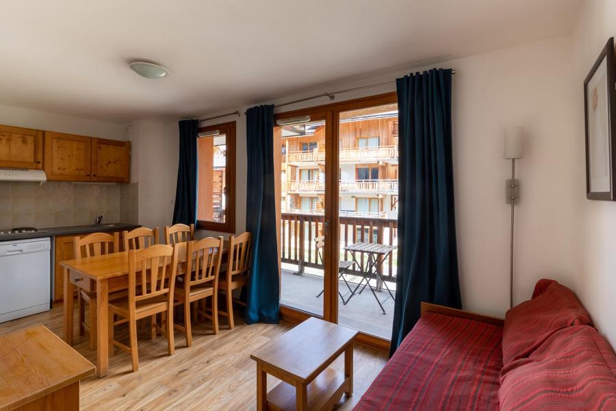 Rent in ski resort 3 room apartment sleeping corner 6 people (D803) - Chalets de Bois Méan D - Les Orres - Living room