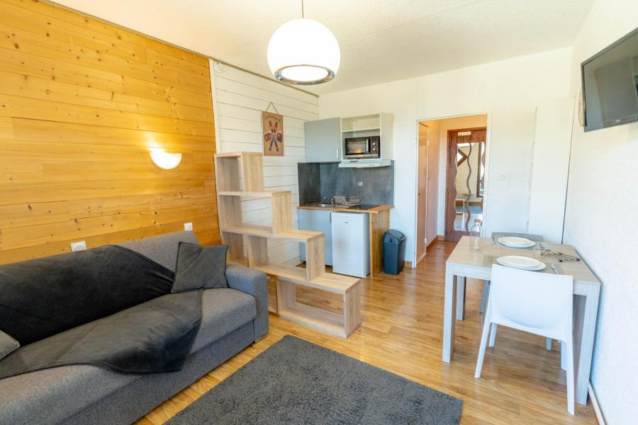 Rent in ski resort Studio 2 people (205) - La Résidence le 1650 - Les Orres - Living room