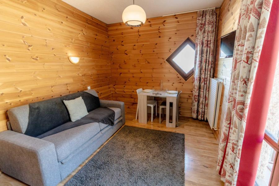 Rent in ski resort Studio 2 people (306) - La Résidence le 1650 - Les Orres - Living room
