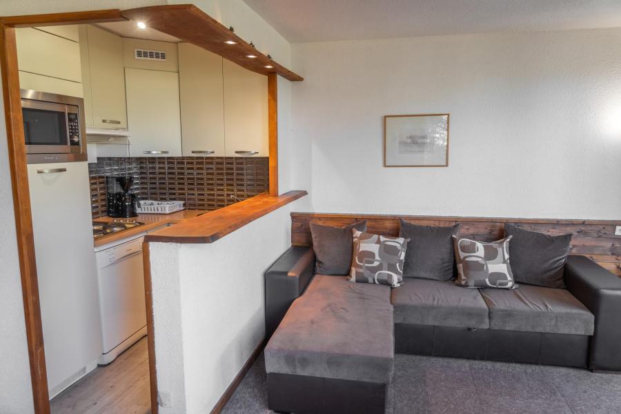 Rent in ski resort 2 room apartment 5 people (B404) - La Résidence le Belvédère - Les Orres - Living room