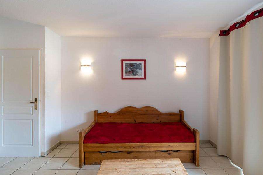 Rent in ski resort 2 room apartment 4 people (208) - Le Balcon des Airelles - Les Orres - Living room