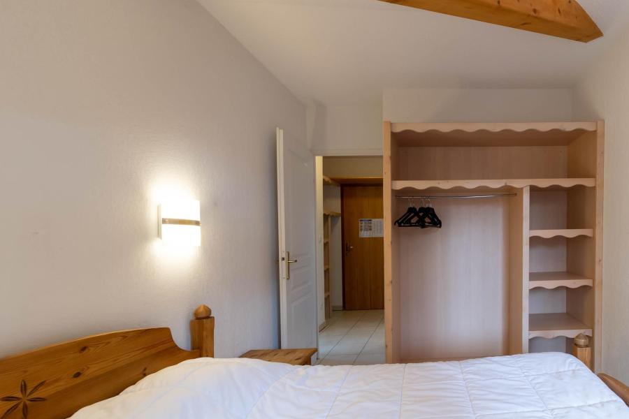 Rent in ski resort 2 room apartment 4 people (401) - Le Balcon des Airelles - Les Orres - Bedroom