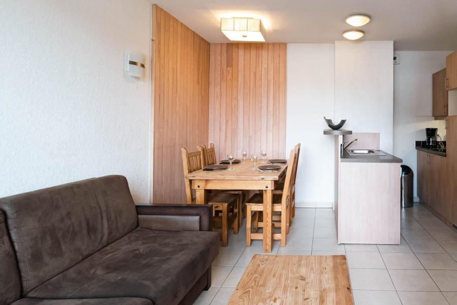 Rent in ski resort 3 room apartment 6 people (404) - Le Balcon des Airelles - Les Orres - Living room