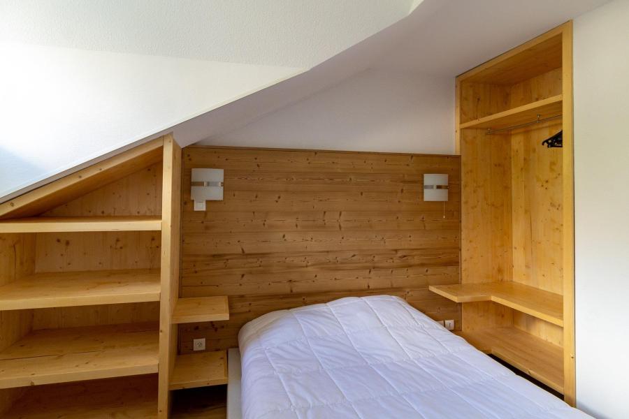Rent in ski resort 3 room apartment cabin 8 people (601) - Le Balcon des Airelles - Les Orres - Bedroom