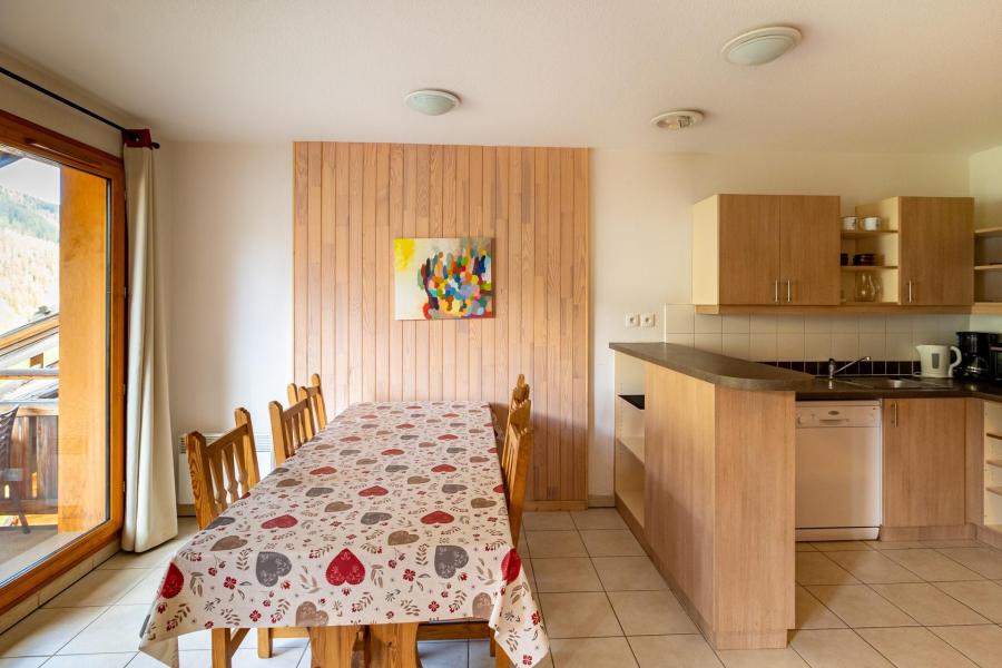 Rent in ski resort 3 rooms 5-7 people duplex apartment (405) - Le Balcon des Airelles - Les Orres - Living room