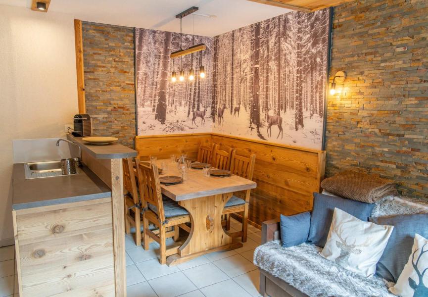 Ski verhuur Appartement 3 kamers 6 personen (418) - Le Balcon des Airelles - Les Orres - Woonkamer