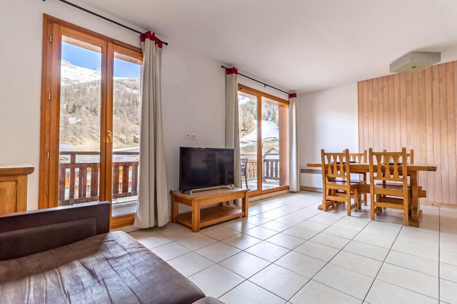 Ski verhuur Appartement 4 kamers 8 personen (706) - Le Balcon des Airelles - Les Orres - Woonkamer