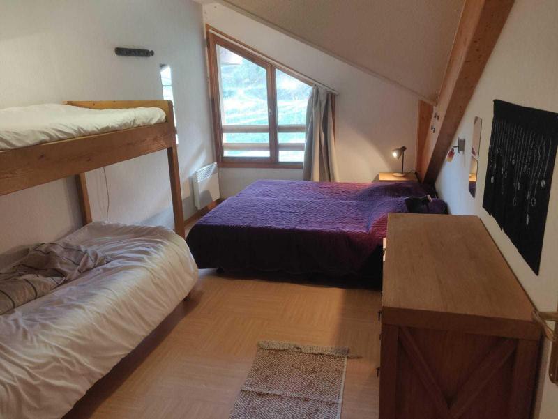 Rent in ski resort 3 room duplex apartment 10 people (314) - Le Parc des Airelles - Les Orres - Bedroom