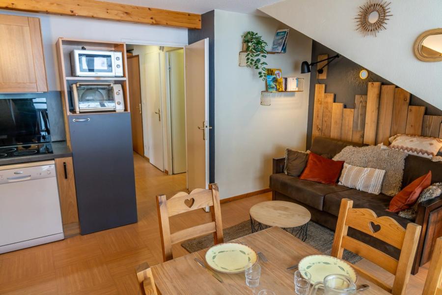 Ski verhuur Appartement 2 kamers 7 personen (228) - Le Parc des Airelles - Les Orres - Woonkamer