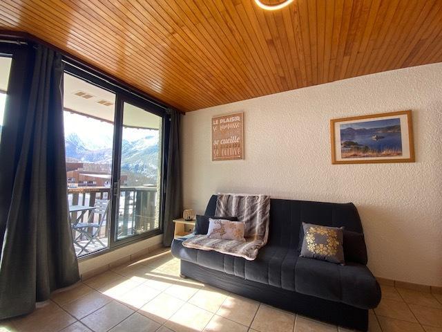 Rent in ski resort Studio sleeping corner 4 people (306) - Les Cembros - Les Orres - Living room