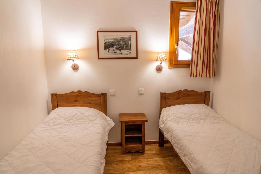 Rent in ski resort 3 room apartment 6 people ( MZ2114) - Les Hauts de Preclaux - Les Orres - Bedroom