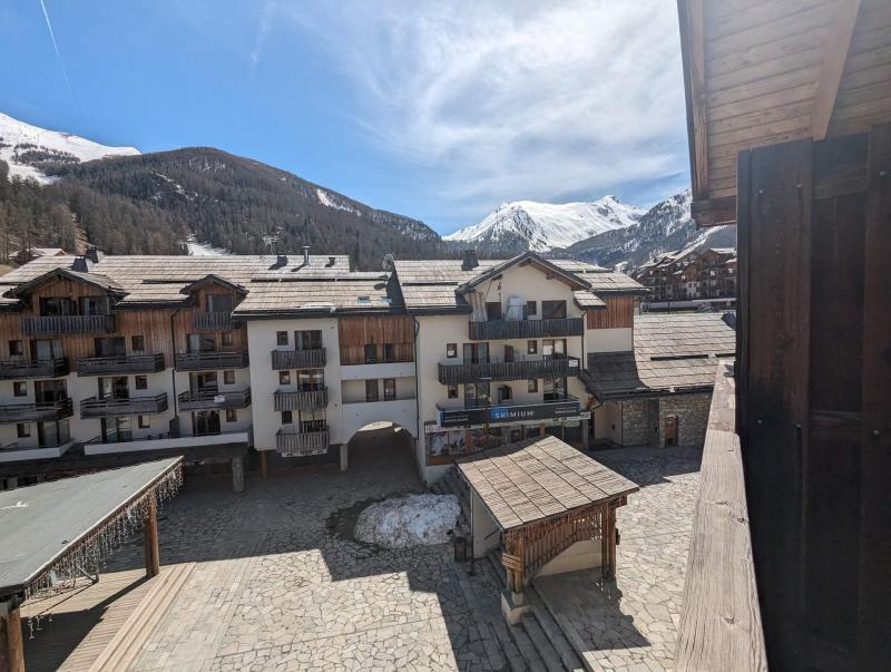 Location au ski Studio 4 personnes (1303) - Les Hauts de Preclaux - Les Orres - Extérieur hiver