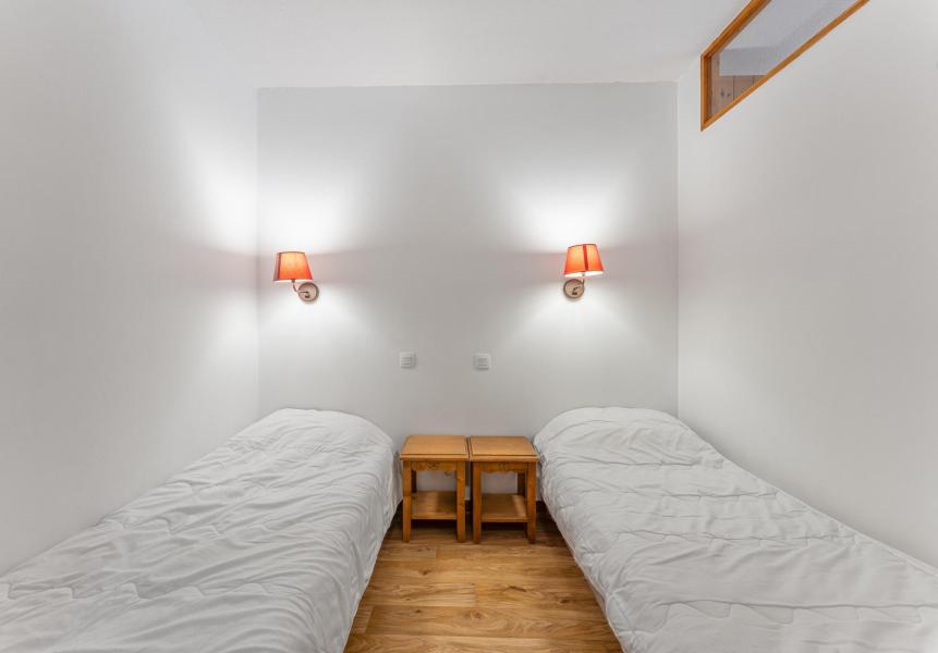 Rent in ski resort Studio cabin 4 people (MBB402) - Les Hauts de Preclaux I - Les Orres - Bedroom