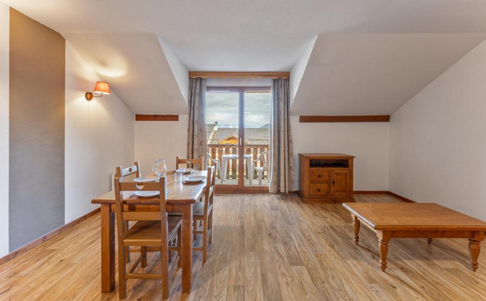 Rent in ski resort Studio cabin 4 people (MBB405) - Les Hauts de Preclaux I - Les Orres - Living room