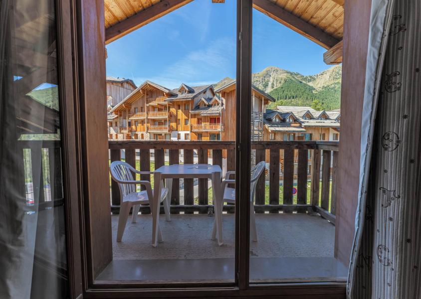 Rent in ski resort Studio cabin 4 people (MZ2314) - Les Hauts de Preclaux I - Les Orres - Balcony