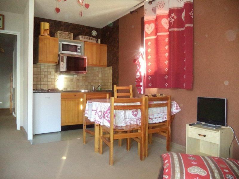 Rent in ski resort Studio sleeping corner 4 people (411) - Orrianes des Cimes - Les Orres - Apartment