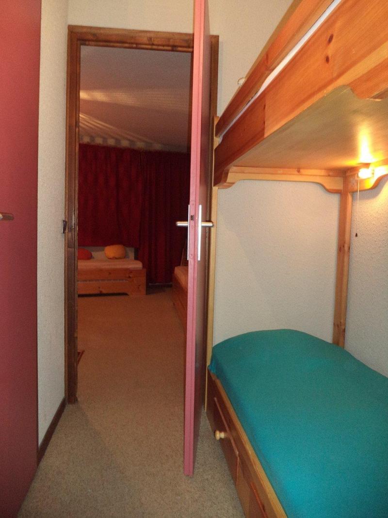 Ski verhuur Appartement 2 kamers bergnis 6 personen (301) - Résidence Cairn - Les Orres - Slaapnis