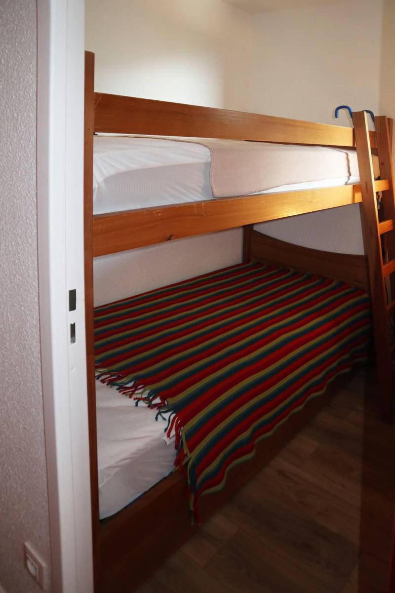 Alquiler al esquí Apartamento cabina 2 piezas para 6 personas (250) - Résidence l'Oustal - Les Orres
