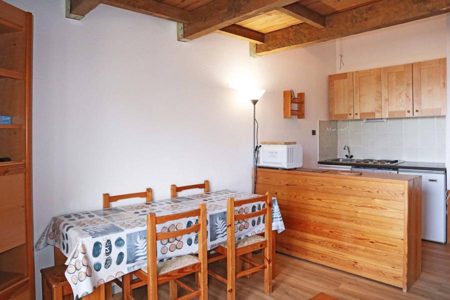 Skiverleih Studio Schlafnische 4 Personen (252) - Résidence l'Oustal - Les Orres - Wohnzimmer