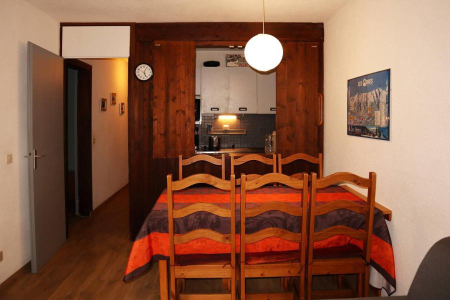 Skiverleih 2-Zimmer-Appartment für 6 Personen (450) - Résidence la Chamoisière - Les Orres - Wohnzimmer