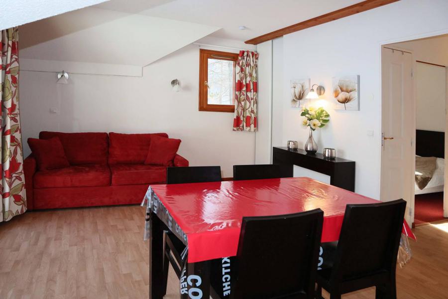 Rent in ski resort 2 room apartment 4 people (1024) - Résidence la Combe d'Or - Les Orres - Living room