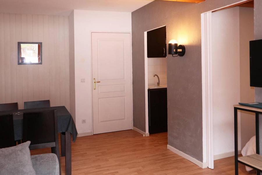 Wynajem na narty Apartament 2 pokojowy 4 osób (1014) - Résidence la Combe d'Or - Les Orres - Pokój gościnny