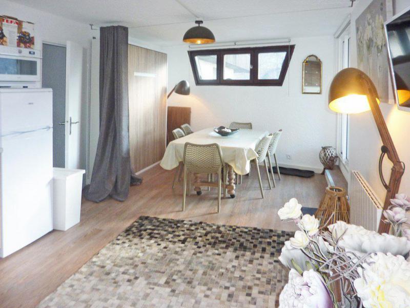 Rent in ski resort 2 room apartment sleeping corner 8 people (374) - Résidence la Mazelière - Les Orres - Apartment