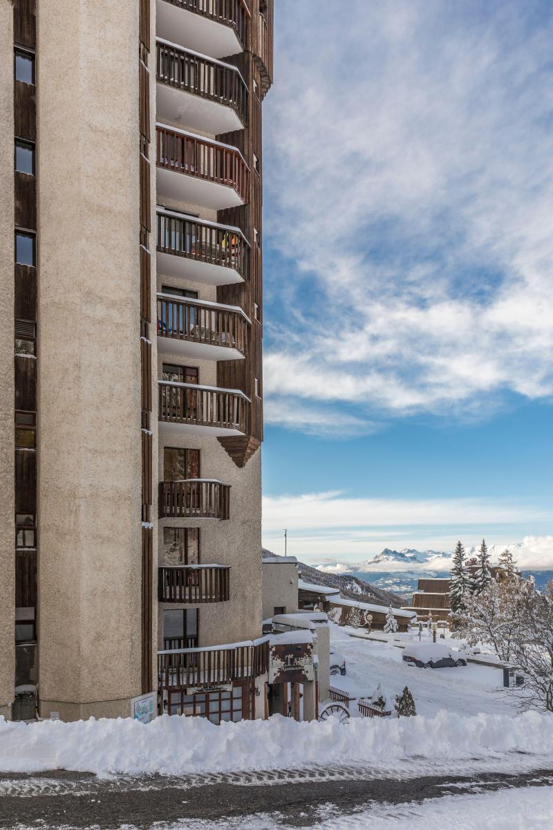 Location au ski Résidence le 1650 - Les Orres - Extérieur hiver