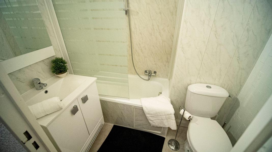 Location au ski Appartement 4 pièces 10 personnes - Résidence le 1650 - Les Orres - Salle de bains