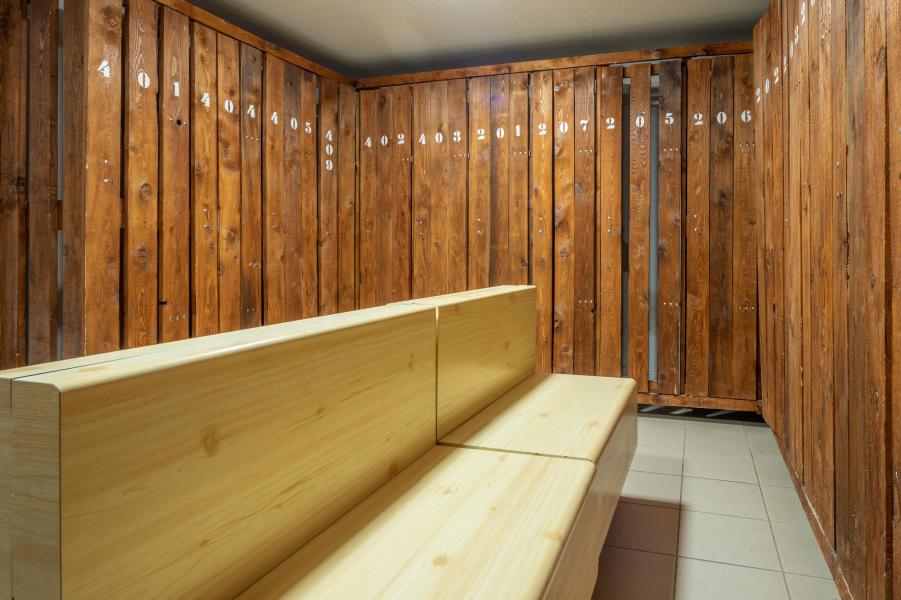 Location au ski Résidence le 1650 - Les Orres - Casier à skis