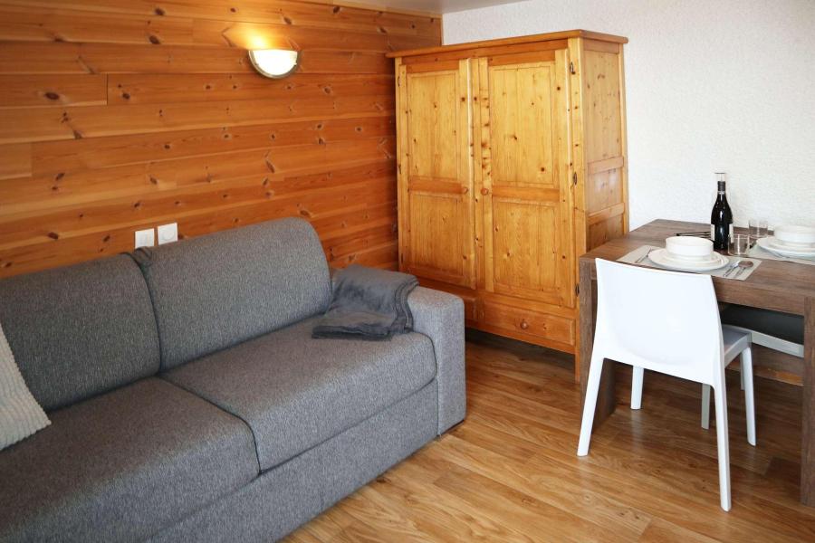 Ski verhuur Studio 2 personen (404) - RESIDENCE LE 1650 - Les Orres - Woonkamer