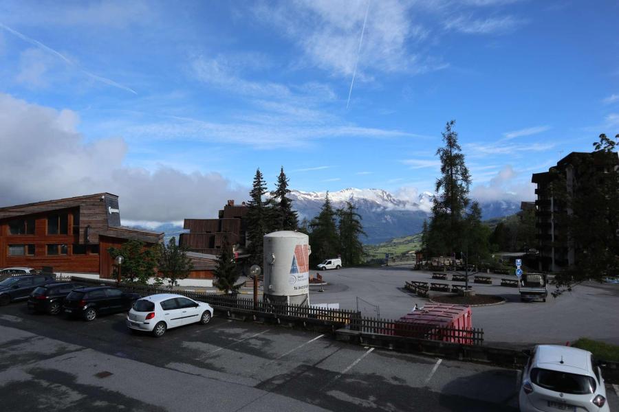 Location au ski Studio coin montagne 4 personnes (102) - RESIDENCE LE 1650 - Les Orres - Balcon