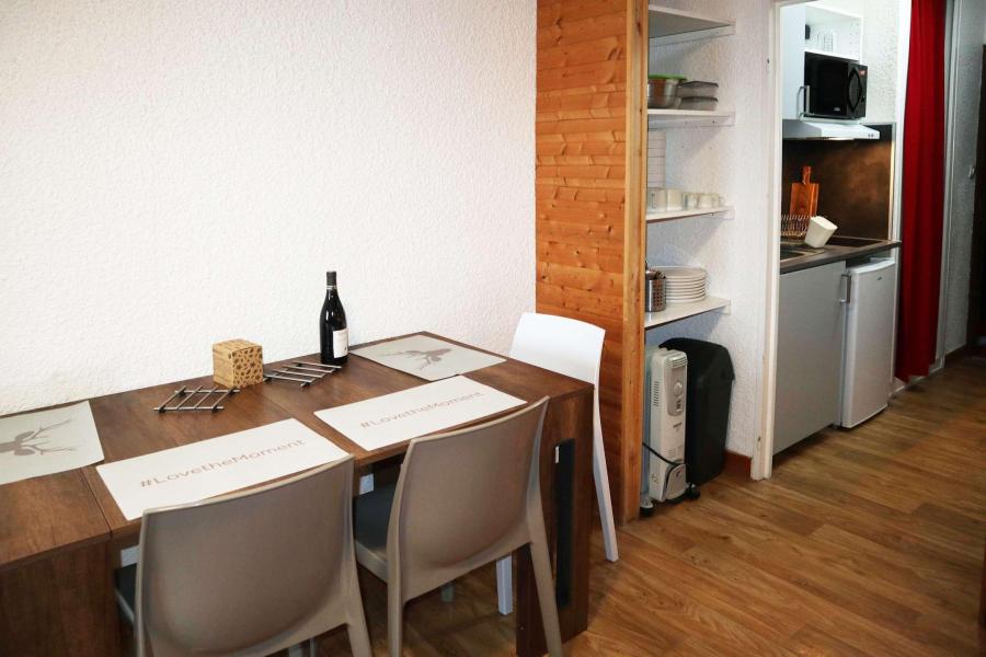 Skiverleih Studio Schlafnische 4 Personen (102) - RESIDENCE LE 1650 - Les Orres - Wohnzimmer