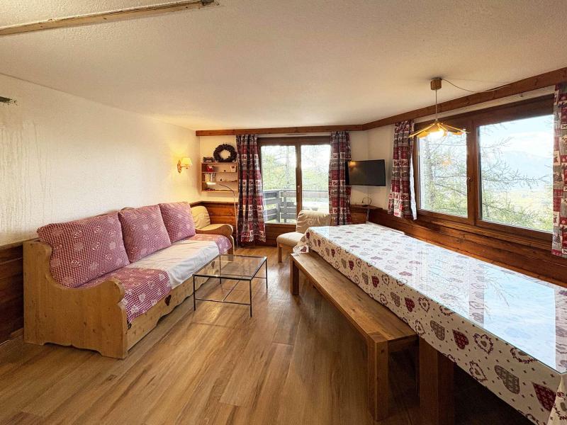 Rent in ski resort 4 room apartment sleeping corner 10 people (293) - Résidence le Belvédère - Les Orres - Living room