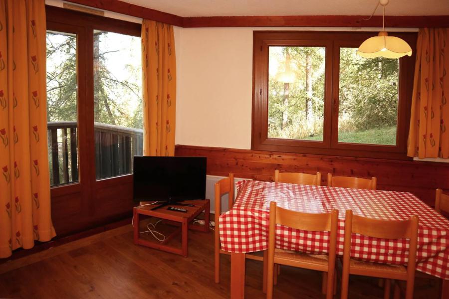 Alquiler al esquí Apartamento cabina 2 piezas para 6 personas (313) - Résidence le Belvédère - Les Orres - Estancia